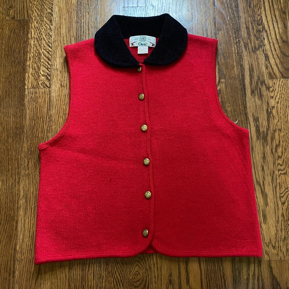 Vintage 90’s Orvis Cardigan Vest Sweater Size Small Brass Buttons Red Collar Top